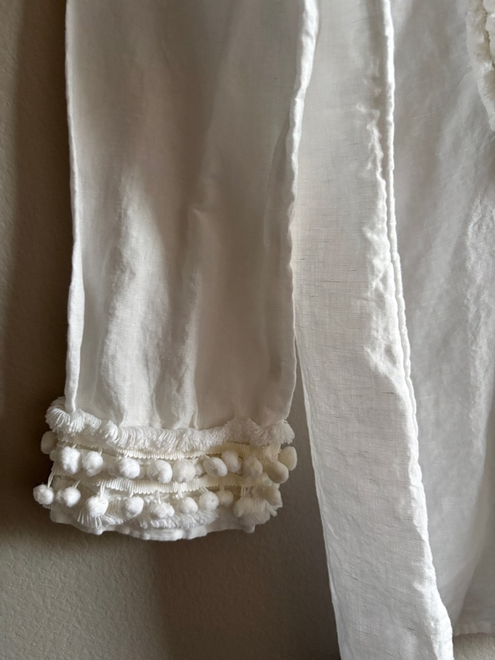 CHICO'S Linen-Blend Kurta Tunic Blouse White Pom-Pom Trim 3/4 Sleeve Size 2 - Picture 5 of 12